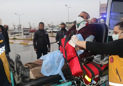 Erzincan'da devrilen yolcu otobüsündeki 22 kişi yaralandı