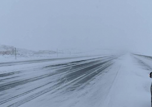 Erzurum, Ağrı ve Ardahan'da Kar ve Tipi Nedeniyle Yollar Kapandı