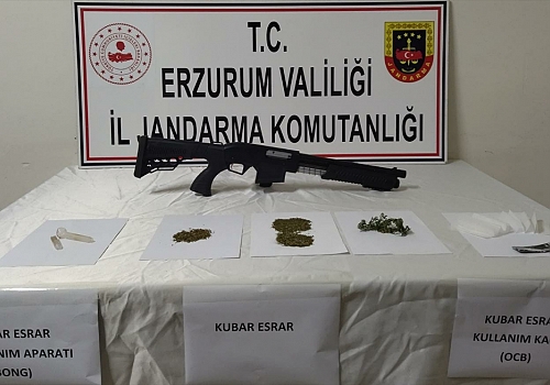 Erzurum'da uyuşturucu operasyonunda 3 zanlı yakalandı