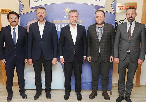 Erzurum’da yapılan AK Parti'nin İstişare toplantısına Ardahan Teşkilatı katıldı 
