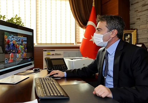 Erzurum İl Sağlık Müdürü Bedir AA'nın Yılın Fotoğrafları oylamasına katıldı