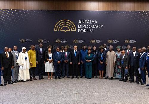 Fidan Afrika ülkelerinden bakanlar ve üst düzey katılımcılarla bir araya geldi.