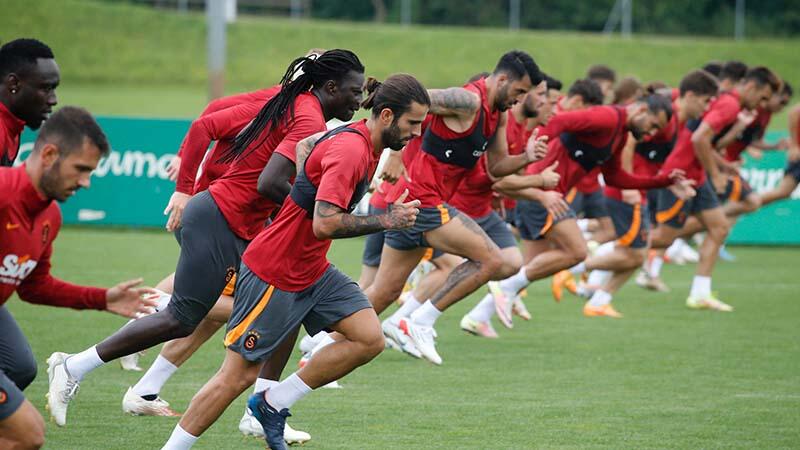 Galatasaray hazırlıklarını sürdürdü