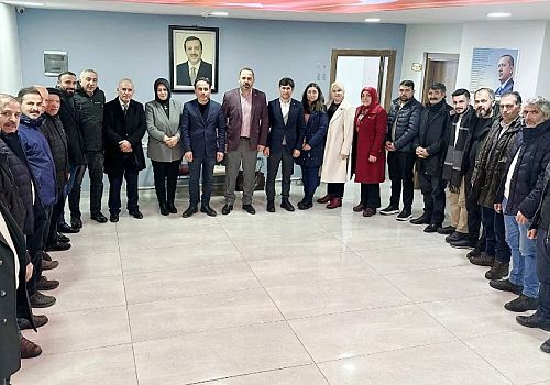 Göle Ak Parti İlçe Teşkilatı üyelerinden , Başkan Aydın’a ziyaret 