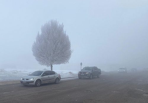 Göle de dondurucu soğuklar etkisini sürdürüyor