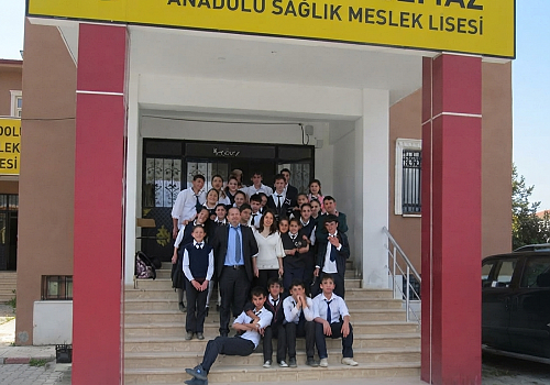 Göle’de Eğitim ve Sosyal Alanların Kapanması Tepki Çekiyor: Kararlar Yerel İhtiyaçlardan Kopuk