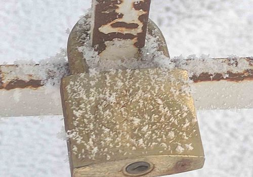 Göle’de Mart Ayında Dondurucu Soğuklar: Termometreler Eksi 20’yi Gösterdi