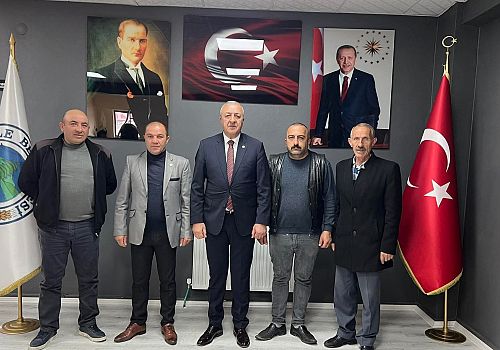 Göle’de Ortak Akıl Buluşması: Başkan Budak Muhtarlarla Yol Haritasını Çizdi