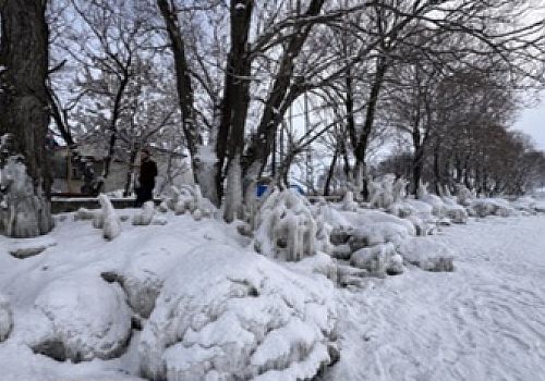 Göle Dondu Eksi 24.8 Derece ölçüldü 