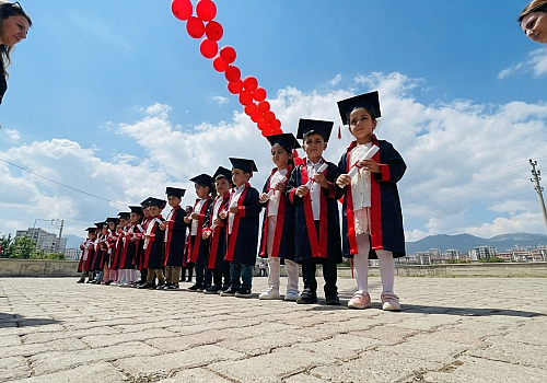 Göle Kaymakamlığı SYDV’den Öğrencilere Kapsamlı Eğitim Desteği