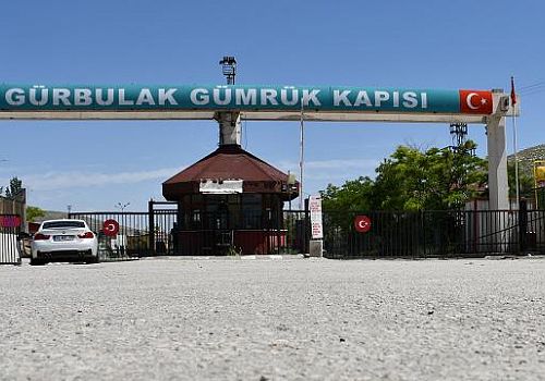 Gürbulak Gümrük Kapısı'nda kömür yükünün arasına emdirilmiş1 ton 870 kilogram uyuşturucu madde bulundu