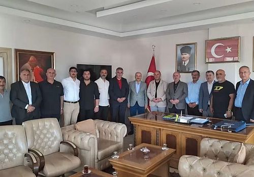 Hanak Belediyesi'nden Kocaeli Heyetine Sıcak Karşılama