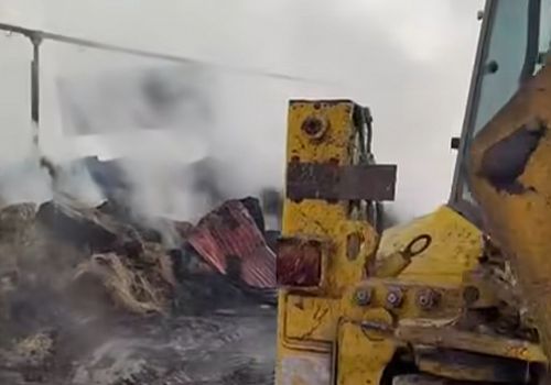 Hanak’ta Ev Yangını: Bir Ev Kullanılamaz Hale Geldi