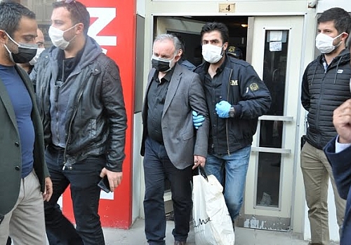 HDP'li Kars Belediye Başkanı Ayhan Bilgen gözaltına alındı