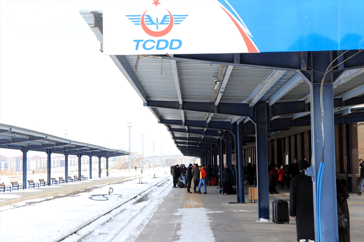 Her durağında farklı kültürü tanıtan Doğu Ekspresi'ne ilgi artıyor