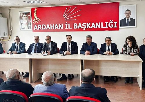 İncesu’dan Baba Ocağı Çağrısı: Tartışmayı Bırak, İktidara Odaklan