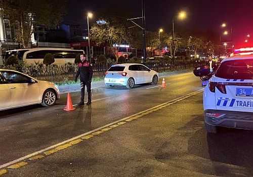  İstanbul yapılan denetimlerde 873 kişi gözaltına alındı.