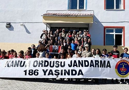 Jandarma Teşkilatı'nın 186. kuruluş yılı, nedeniyle Hanak Jandarma dan etkinlik 