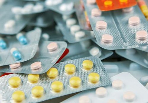 Kaçak İlaç Operasyonunda 54 Şüpheli Yakalandı