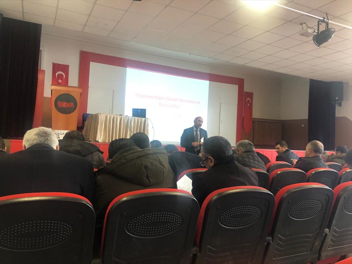 Kağızman'da çiftçi ve besicilere eğitim