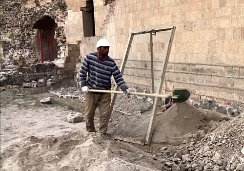 Kars ani'de kazı ve çevre düzenlemesi çalışmaları