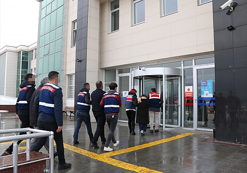 Kars merkezli PKK/KCK operasyonunda 3 kişi yakalandı