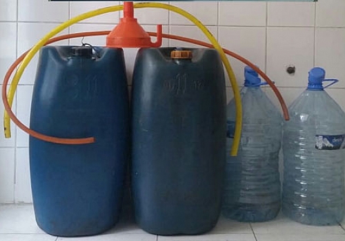 Kars'ta akaryakıt hırsızları suçüstü yakalandı