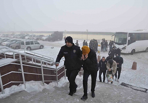Kars'ta 'Fenomen' Çetesi Operasyonunda 16 Tutuklama