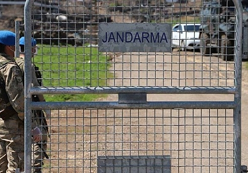 Kars'ta karantinaya alınan 12 yerleşim yerinde hayat normale döndü