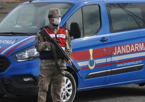 Kars'ta Tekneli köyünde uygulanan Kovid-19 karantinası kaldırıldı