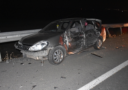 Kars'ta yola dökülen küspe zincirleme kazaya neden oldu: 5 yaralı