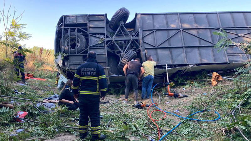 Kırklareli'de yolcu otobüsü devrildi: 6 ölü, 25 yaralı
