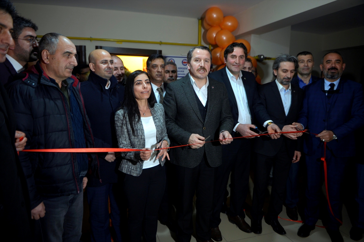 Memur-Sen Genel Başkanı Yalçın, Eğitim-Bir-Sen Ardahan Şubesi hizmet binasını açtı