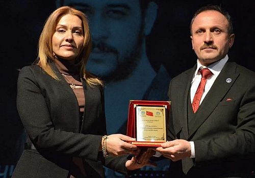 MHP Ardahan’da Revizyon Tamam: Teşkilat Serkan Yıldız’a, Yeni Yönetim Sevim Köseliören’e Emanet!
