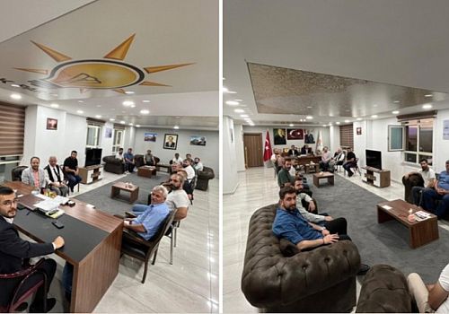 Milletvekili Kaan Koç, İl Başkan Vekili Mehmet Alkan başkanlığında düzenlenen İl Yönetim Kurulu toplantısına katıldı 