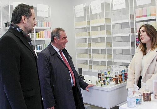 Milletvekili Özgür Erdem İncesu, Ardahan’da Esnaf ve vatandaşların sıkıntılarını dinledi