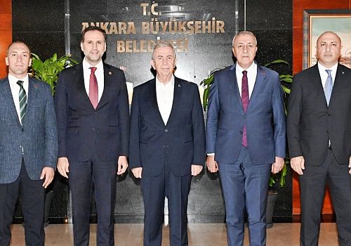 Milletvekili Özgür Erdem İncesu, Göle ve Posof Belediye Başkanları Mansur Yavaş’ı ziyaret etti