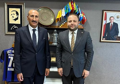 Milli Eğitim Müdürü Aydın Acay, AK Parti Ardahan Milletvekili Kaan Koç’u ziyaret etti