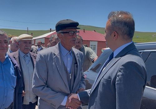 Muhtardan Ardahan Valisi Hayrettin Çiçek’e teşekkür