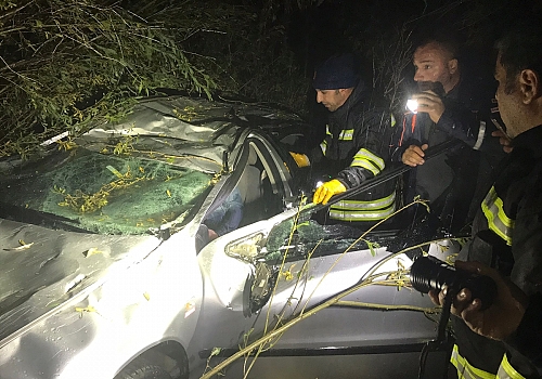 Otomobiliyle yaptığı kazada yaşamını yitiren öğretmenin cesedini jandarma buldu