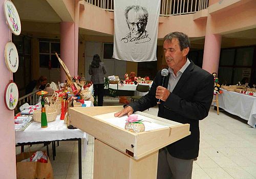 Posof Halk eğitimi merkez müdürlüğünce ‘Hayat Boyu Öğrenme Haftası’ dolayısıyla sergi açılışı yapıldı.