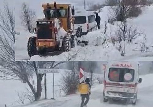 Posof ta ambulans için yol açma çalışması yapan iş makinesi kara saplandı
