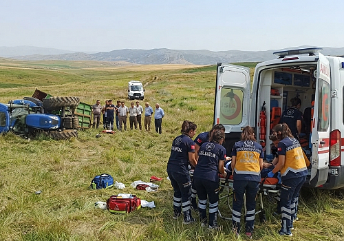 Posof ta Yaylada Faciaya Davetiye: Traktör Devrildi, 1 Genç Hayatını Kaybetti!