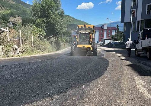 Posof taki Asfalt Çalışması nedeniyle Belediye Başkanı Milletvekili Kaan Koç a Teşekkür etti 