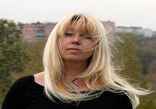 Rus gazeteci kendini yaktı!