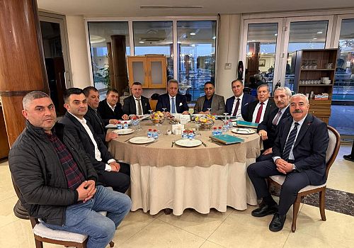 Saffet Kaya, Ardahan Dernekler Federasyonu yöneticileriyle akşam yemeğinde buluştu: Ardahan için ortak mesaj