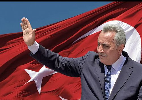 Saffet Kaya Hakkında 1500 Kişi ve Yazar Tarafından 1500 Makale Yazıldı 