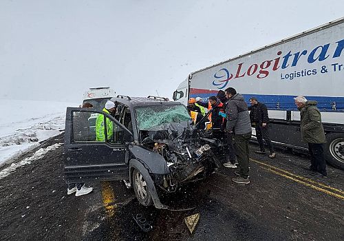 Sahara Geçidi'nde Can Pazarı: Sisli Yolda Facianın Eşiğinden Dönüldü