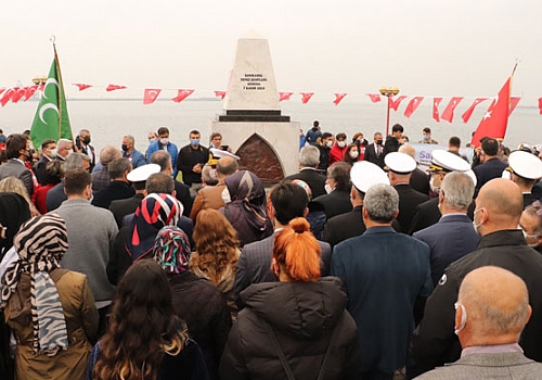 Sarıkamış'a yardım götürürken batırılan 3 gemideki şehitler anıldı