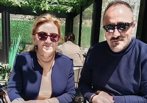 Serhat Ardahanspor’da başkanlık görevine yönetim kurulu üyesi Avukat Müzeyyen Çiftçi Yolaçan getirildi.
